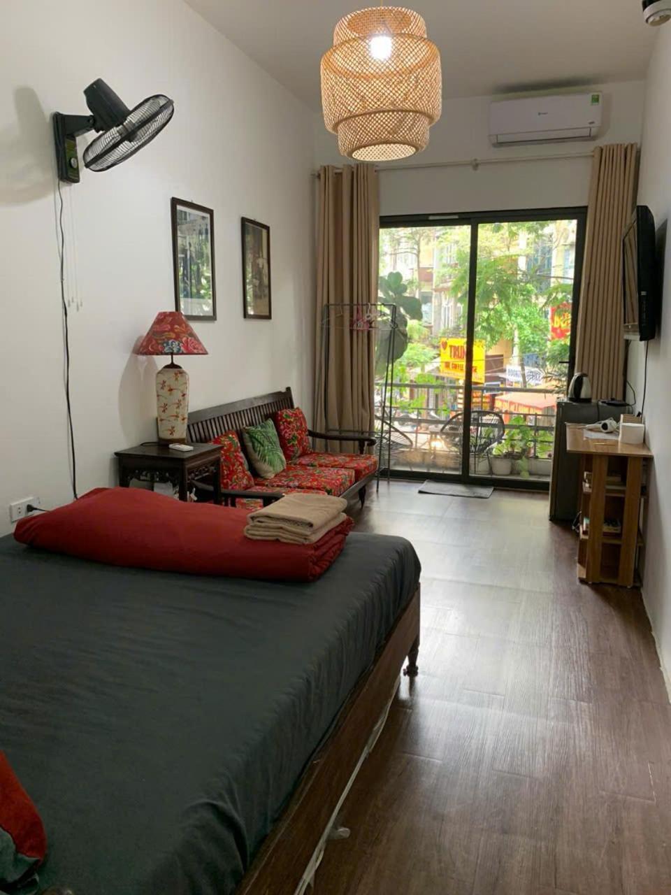 Nusmile Home & Travel 22 Hang Non, Old Town Hanoi Dış mekan fotoğraf